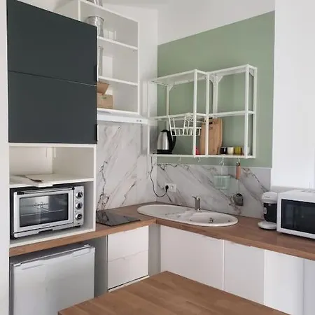 Le Clocher De * Кастри