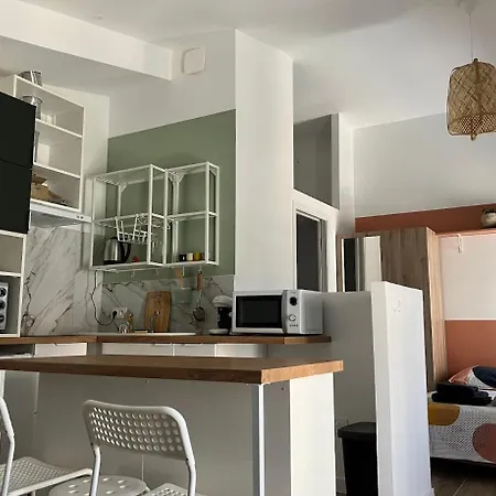 Le Clocher De * קאסטרי
